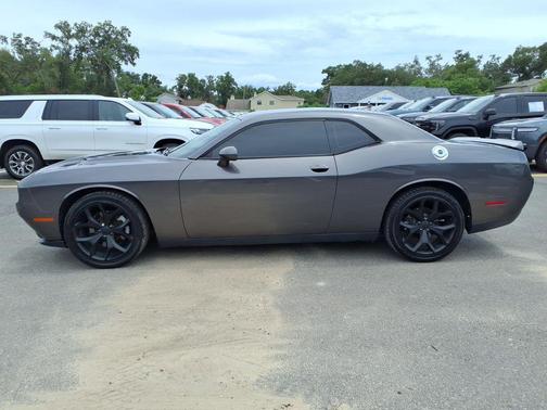 Granite Pearlcoat 2016 Dodge Challenger SXT