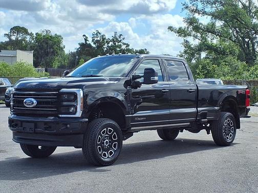 Agate Black Metallic 2025 Ford F-250 Platinum