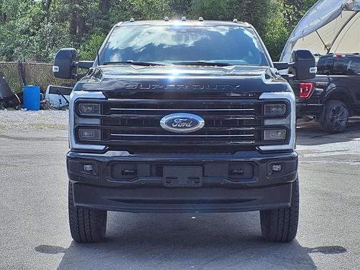 Agate Black Metallic 2025 Ford F-250 Platinum