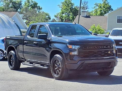 Dark Ash Metallic 2023 Chevrolet Silverado 1500 Custom