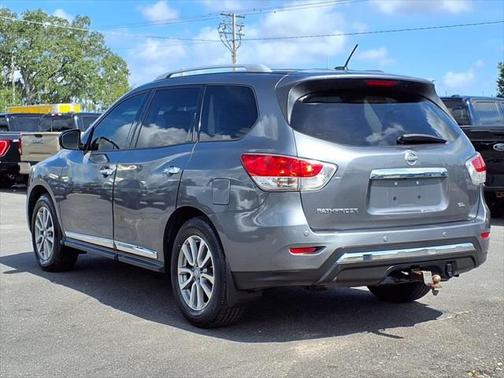 2015 Nissan Pathfinder SL