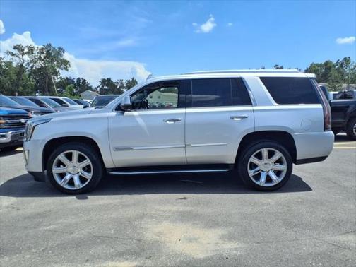 2019 Cadillac Escalade Luxury