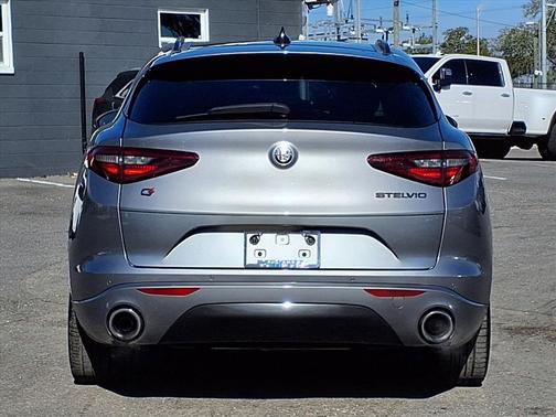 2021 Alfa Romeo Stelvio Ti