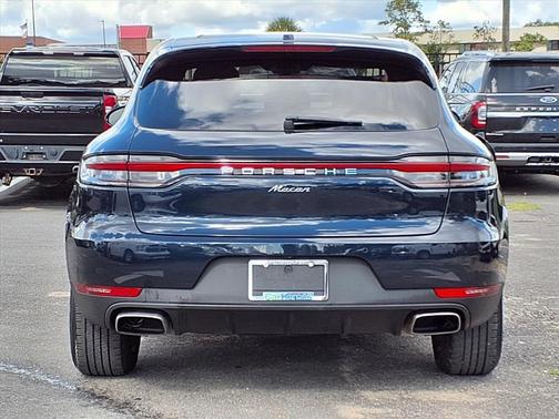 2020 Porsche Macan Base