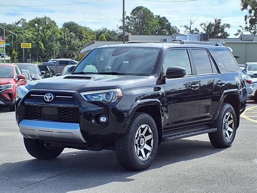 2024 Toyota 4Runner TRD Off Road