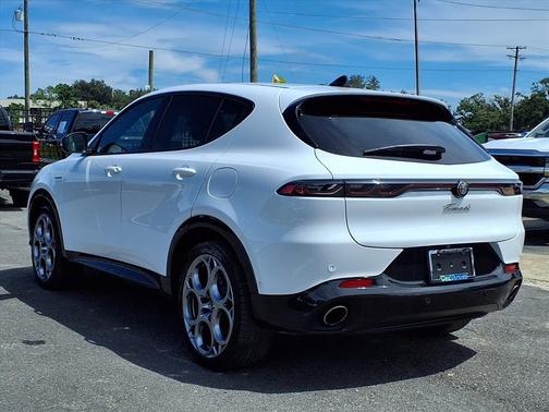 2024 Alfa Romeo Tonale Veloce EAWD