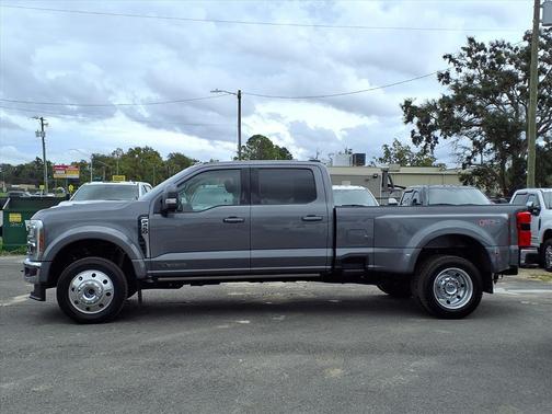 2023 Ford F-450 Lariat
