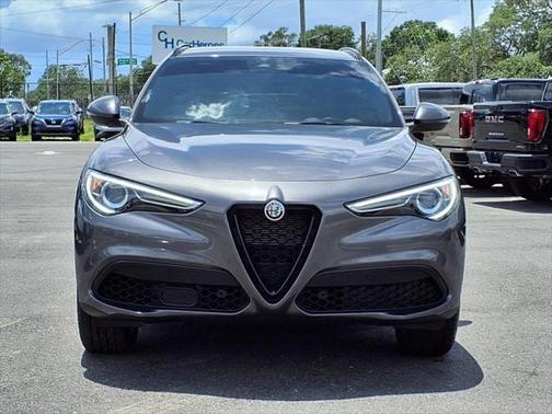 2022 Alfa Romeo Stelvio Sprint