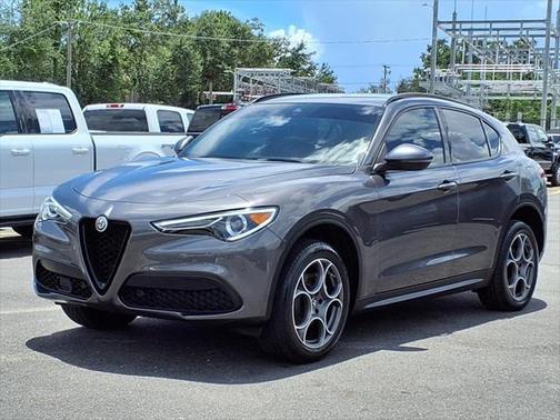 2022 Alfa Romeo Stelvio Sprint
