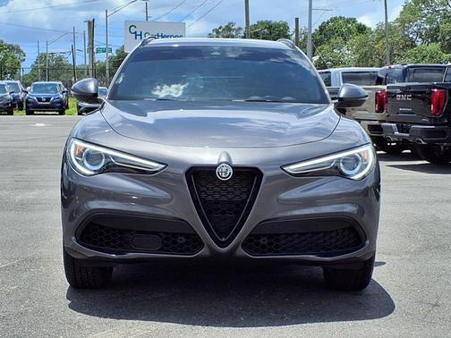 2022 Alfa Romeo Stelvio Sprint