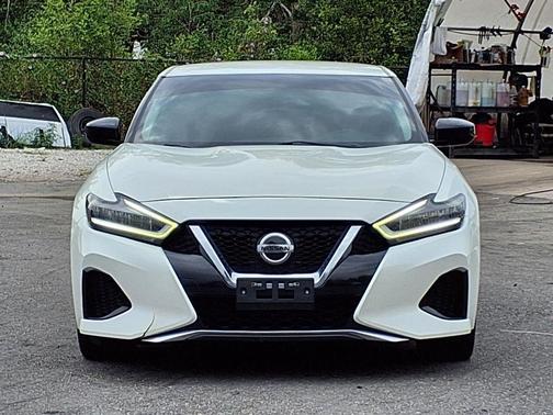 Pearl White Tricoat 2019 Nissan Maxima 3.5 S
