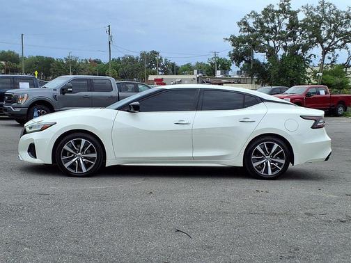 Pearl White Tricoat 2019 Nissan Maxima 3.5 S