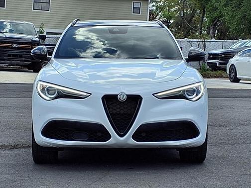 2023 Alfa Romeo Stelvio Ti