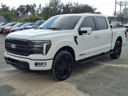 Star White Metallic Tri-Coat 2024 Ford F-150 Lariat
