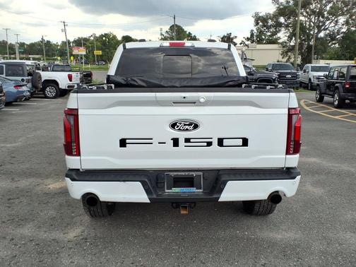 Star White Metallic Tri-Coat 2024 Ford F-150 Lariat