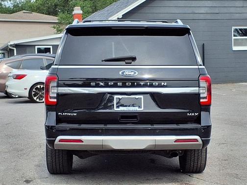Agate Black Metallic 2022 Ford Expedition Max Platinum