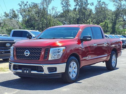 2019 Nissan Titan SV