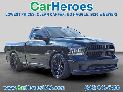 Brilliant Black Crystal Pearlcoat 2015 RAM 1500 Sport