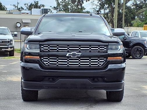 2017 Chevrolet Silverado 1500 Custom
