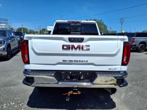 2022 GMC Sierra 2500 SLT