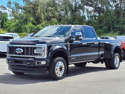 2023 Ford F-450 Platinum