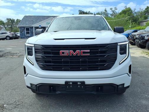 Summit White 2025 GMC Sierra 1500 Elevation