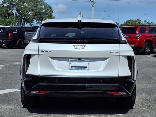 2024 Cadillac LYRIQ Tech