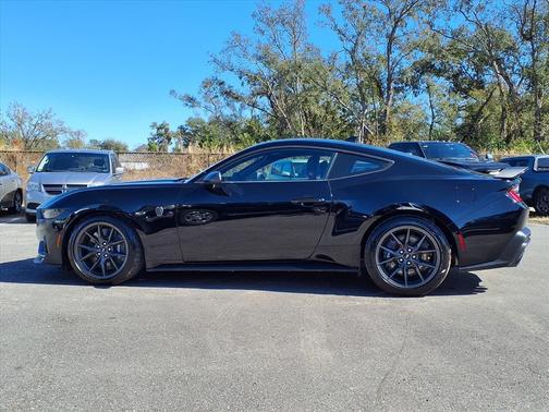 2025 Ford Mustang Dark Horse Fastback