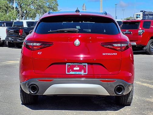 2022 Alfa Romeo Stelvio Ti