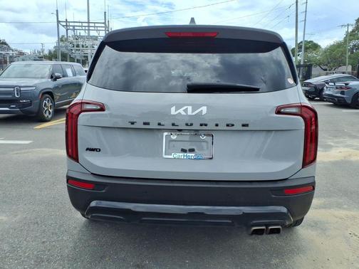 Wolf Gray 2022 Kia Telluride EX