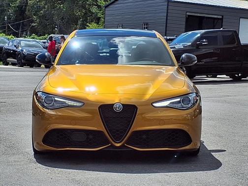 2023 Alfa Romeo Giulia Veloce RWD