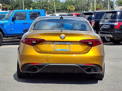 2023 Alfa Romeo Giulia Veloce RWD