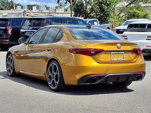2023 Alfa Romeo Giulia Veloce RWD