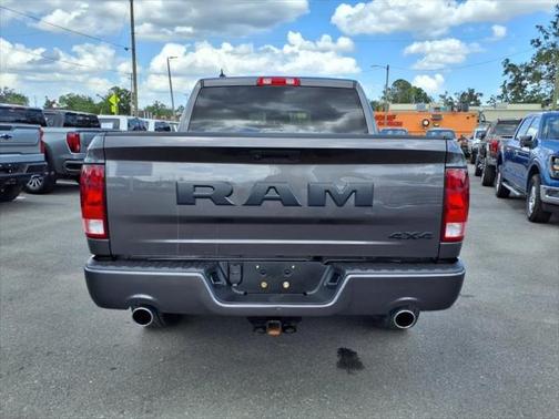 2020 RAM 1500 Classic Express