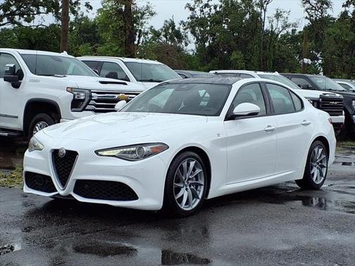 2022 Alfa Romeo Giulia Ti