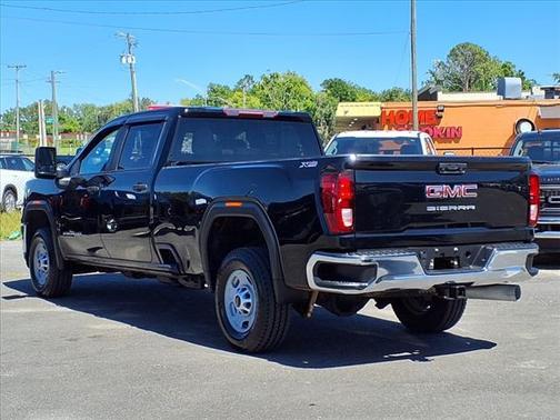 2023 GMC Sierra 2500 Base