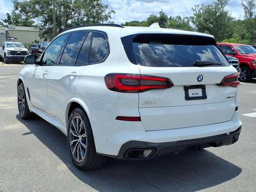 Alpine White 2023 BMW X5 xDrive40i