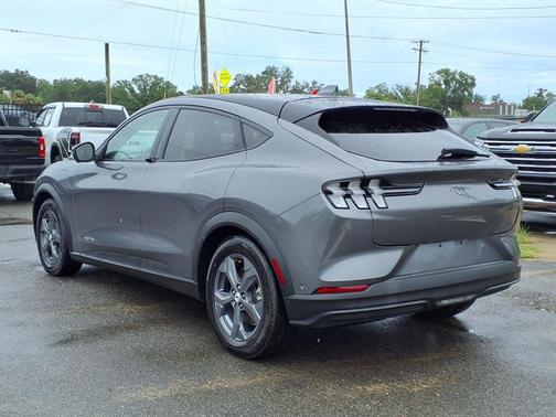 2021 Ford Mustang Mach-E Select