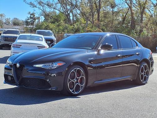 2023 Alfa Romeo Giulia Veloce RWD