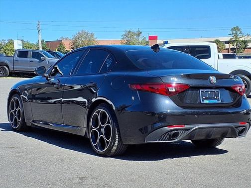 2023 Alfa Romeo Giulia Veloce RWD