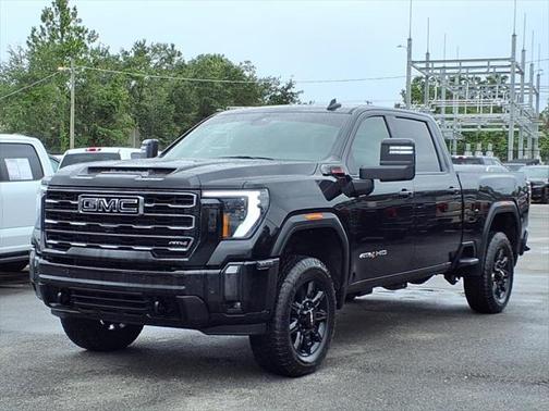 2024 GMC Sierra 2500 AT4