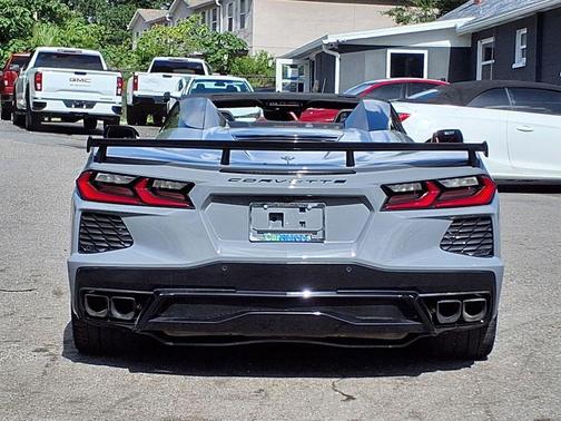 Sea Wolf Gray Tricoat 2025 Chevrolet Corvette Stingray w/3LT