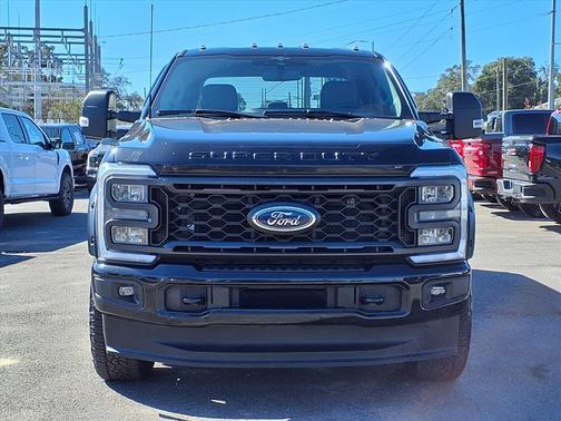 2023 Ford F-350 XLT