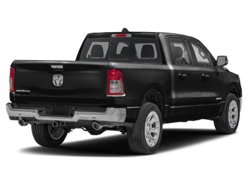 Diamond Black Crystal Pearlcoat 2021 RAM 1500 Big Horn/Lone Star