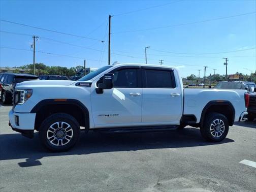 2022 GMC Sierra 2500 AT4