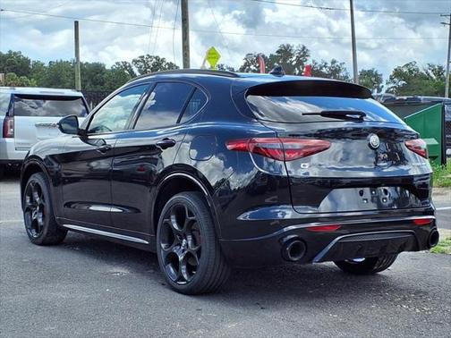 2022 Alfa Romeo Stelvio Ti