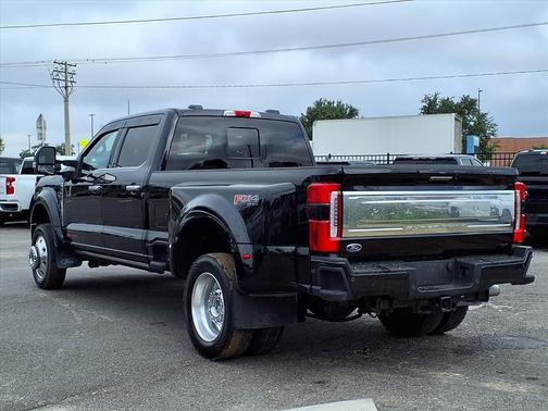 2024 Ford F-450 Platinum