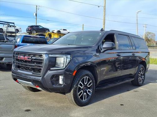 2023 GMC Yukon XL 4WD AT4