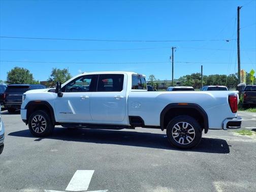 2023 GMC Sierra 2500 AT4