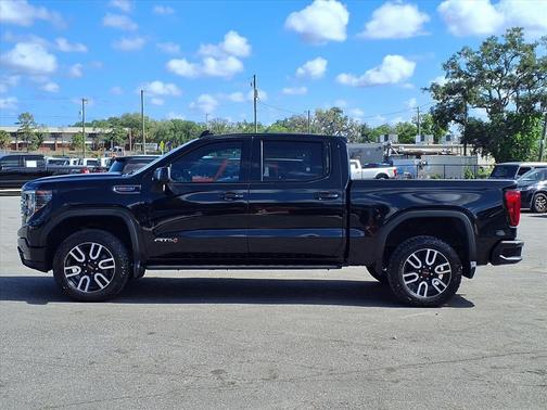 Onyx Black 2022 GMC Sierra 1500 AT4